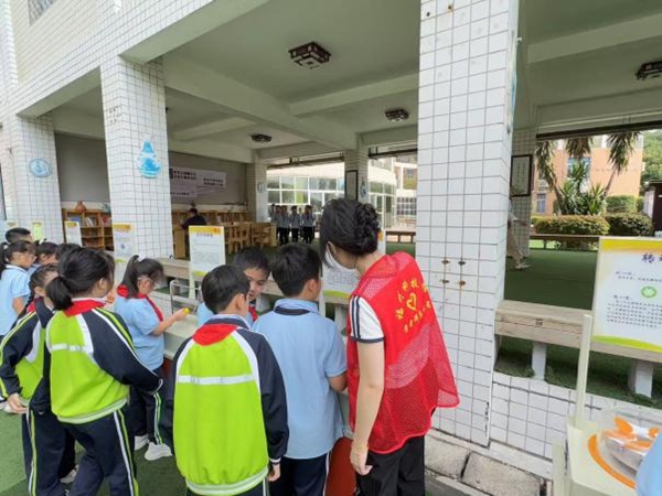 “少年逐光，探秘无限”——台江第二实验小学相约福州科技馆共探科学秘境
