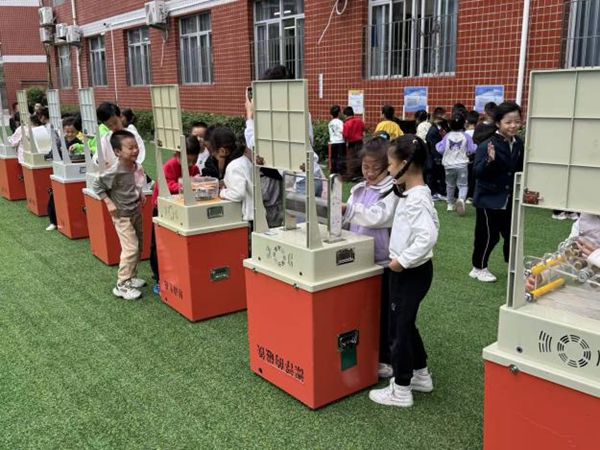 “玩转科学,车享快乐”——福州科技馆携手福州市远洋小学共赴趣味科学之约 “玩转科学,车享快乐”——福州科技馆携手福州市远洋小学共赴趣味科学之约