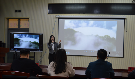 科学之光暖校园  逐梦之路启新程