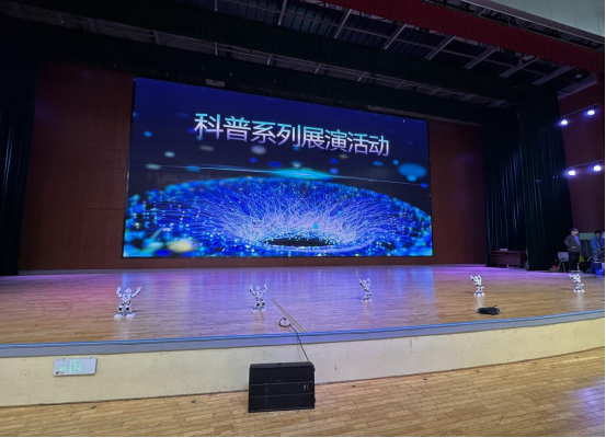 文笔生辉·山海科创——福州科技馆科普大篷车进连江文笔中学 文笔生辉·山海科创——福州科技馆科普大篷车进连江文笔中学