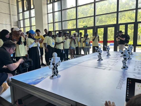 “探寻文化，铸就科技”——福州科技馆携手福州大学助力“汉语桥”赛事