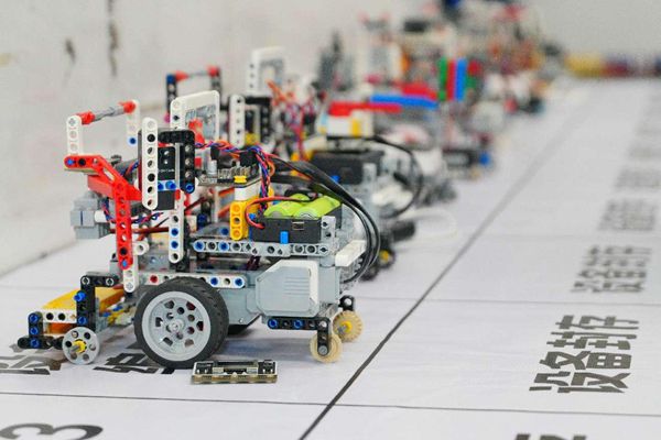 科技感拉满!第22届福建省青少年机器人竞赛成功举行 科技感拉满!第22届福建省青少年机器人竞赛成功举行