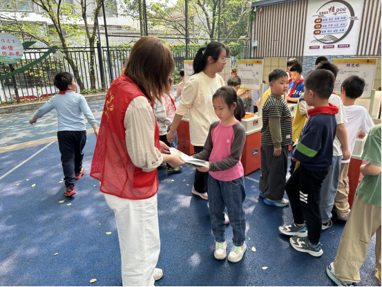 福州市反邪教协会携手台江第三中心小学开展反邪教主题宣传教育活动