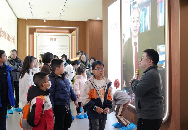 灵芝闽都研学行：探秘「仙草」背后的科学密码