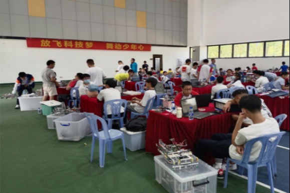 第18届福建省青少年机器人竞赛简报