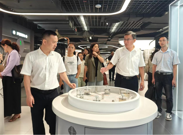 三明市科协领导参观调研福州科技馆