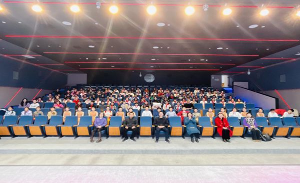 山海同阅,科技筑梦:福州科技馆携手福州市少年儿童图书馆点亮乡村学子科学梦想 山海同阅,科技筑梦:福州科技馆携手福州市少年儿童图书馆点亮乡村学子科学梦想