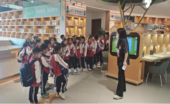 山海携手，共筑梦想：福州科技馆联合 多单位举办公益研学活动